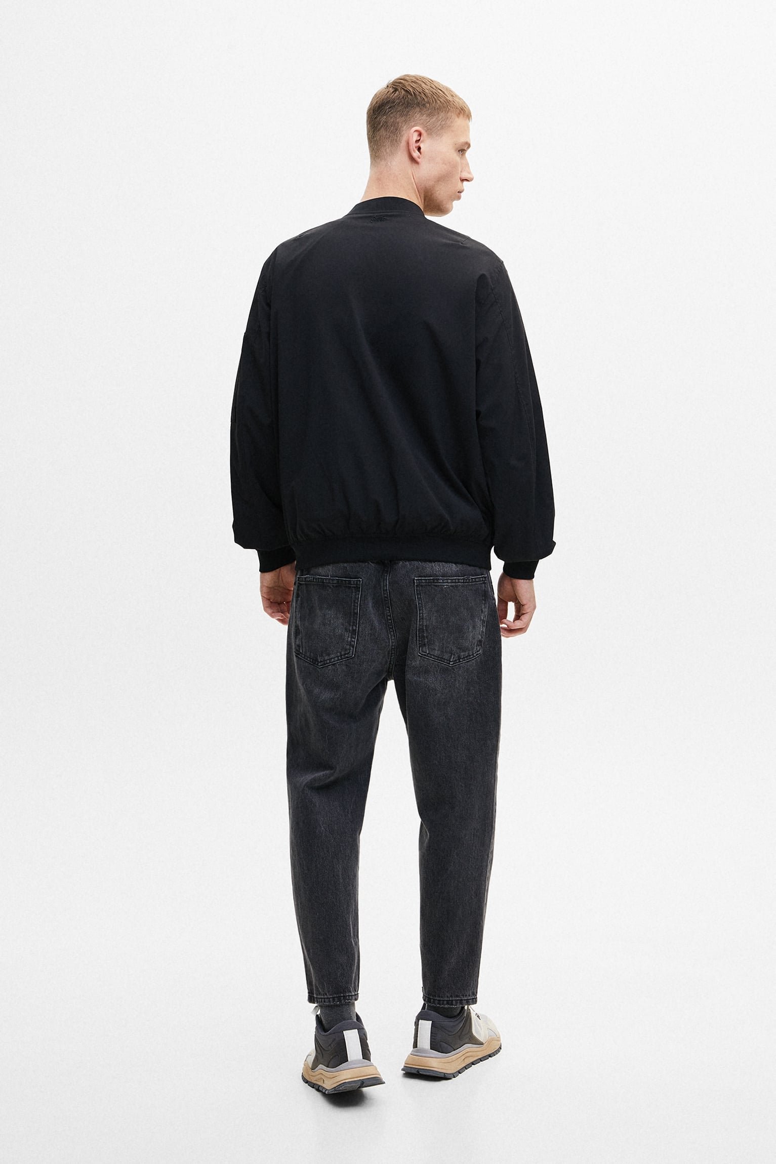 Lightweight Zipped Bomber Jacket - الصورة 2