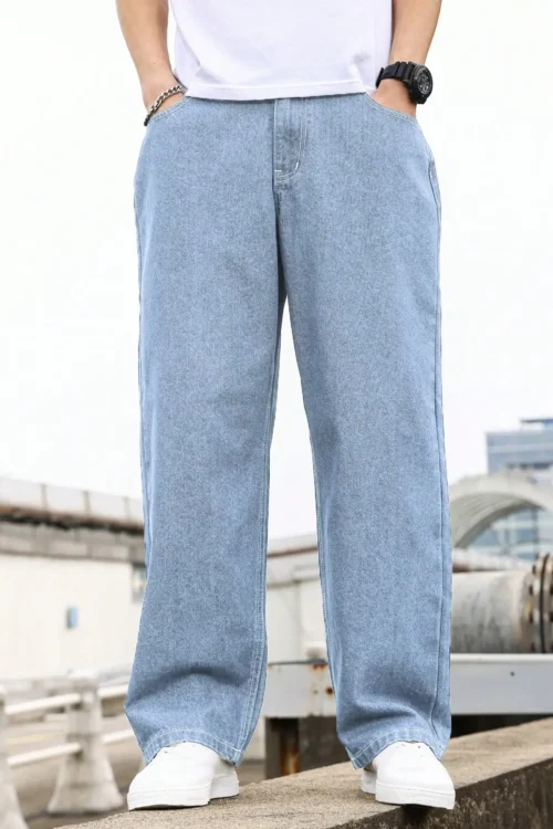 جينز رجالي أزرق فاتح مغسول بأرجل واسعة، فضفاض ومقاس مستقيم، طراز كاجوال عصري لجميع المواسم