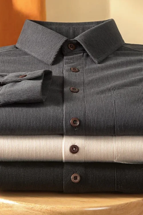 الخريف والشتاء الرجال سروال قصير جديد بأكمام طويلة قميص بلون مريح عارضة تنوعا أعلى